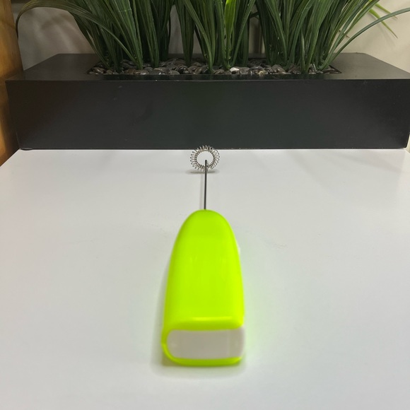 💥NEW💥Coffee frother milk eggs cappuccino café latte frothy mixer green battery - Picture 4 of 9
